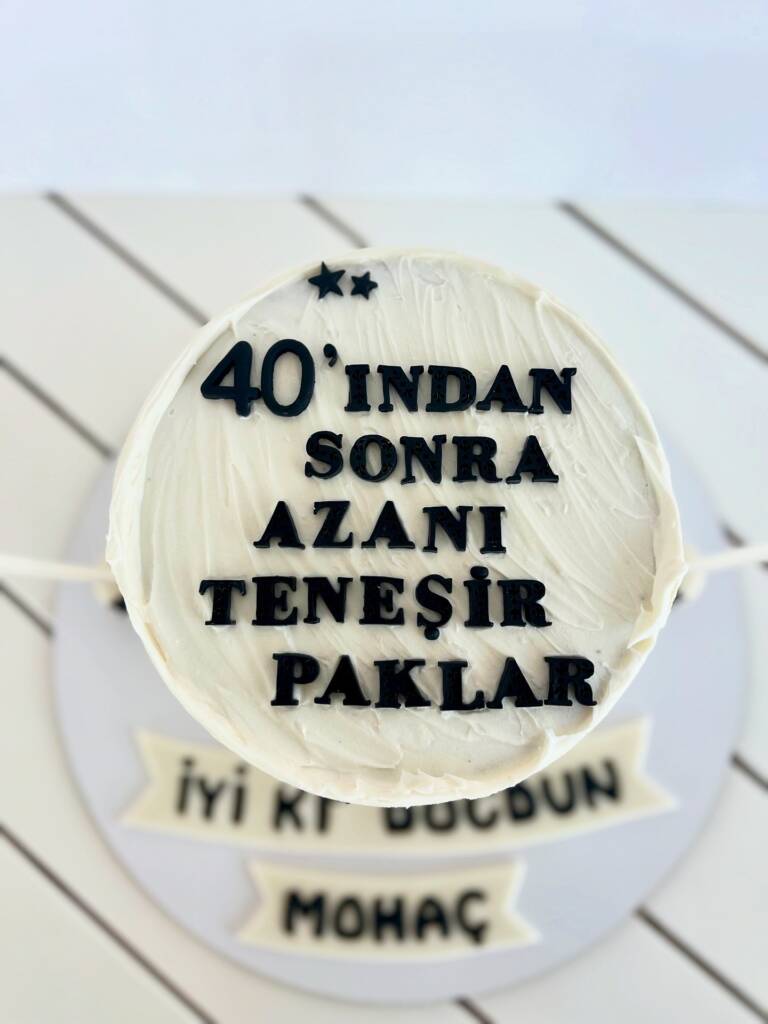 40 Yaş Pastası